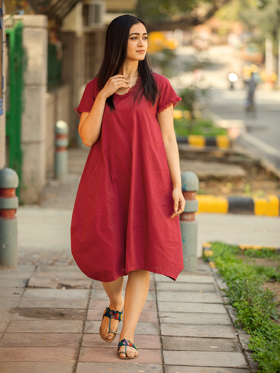 Balloon Dress : Maroon Balloon Dress : Maroon