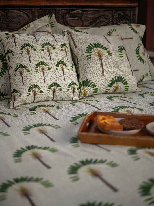 Bed Cover : Banana Country