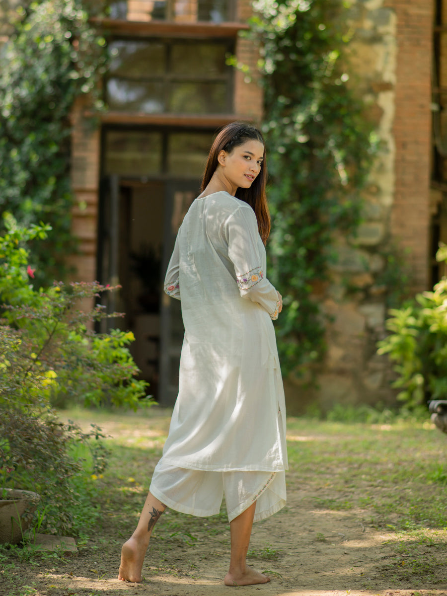 Button Kurta : Country