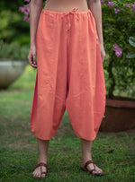 Balloon Pant : Solid Coral Slub