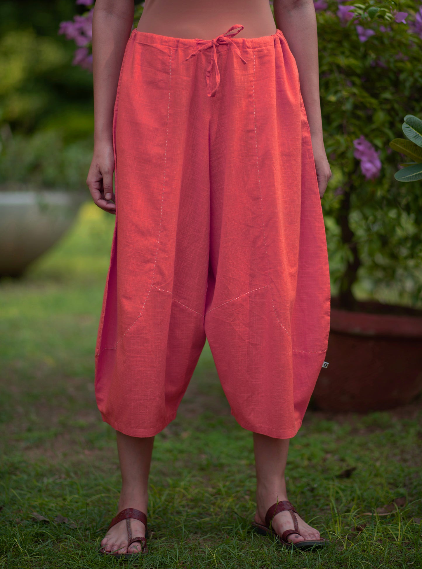 Balloon Pant : Solid Coral Slub