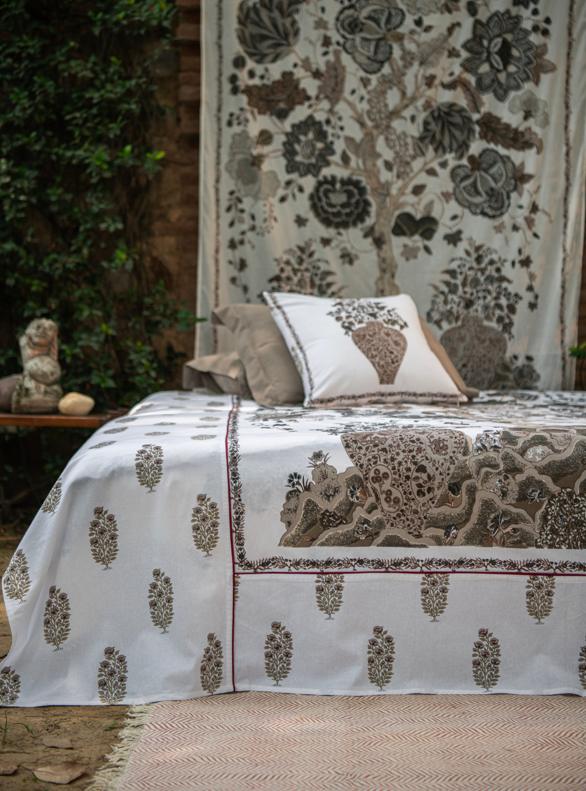 Printed Cushion Cover : Tree of Life Graphite Sheeting