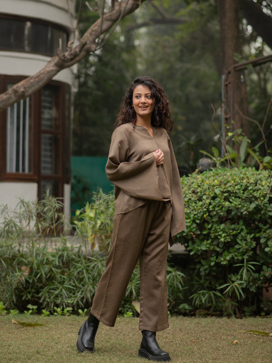 House Pant : Solid Khaki