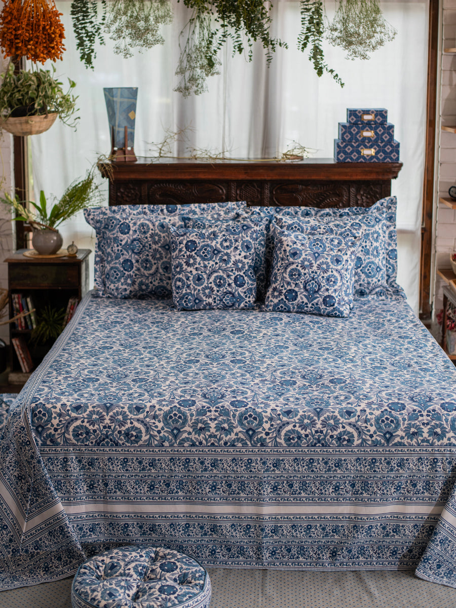 Printed Bed Throw Border : Bellur Blue & White