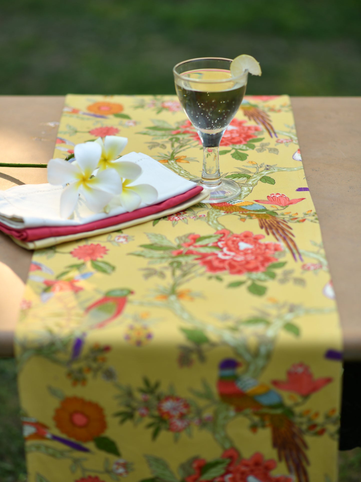 Printed Runner : Bird Yellow Canvas