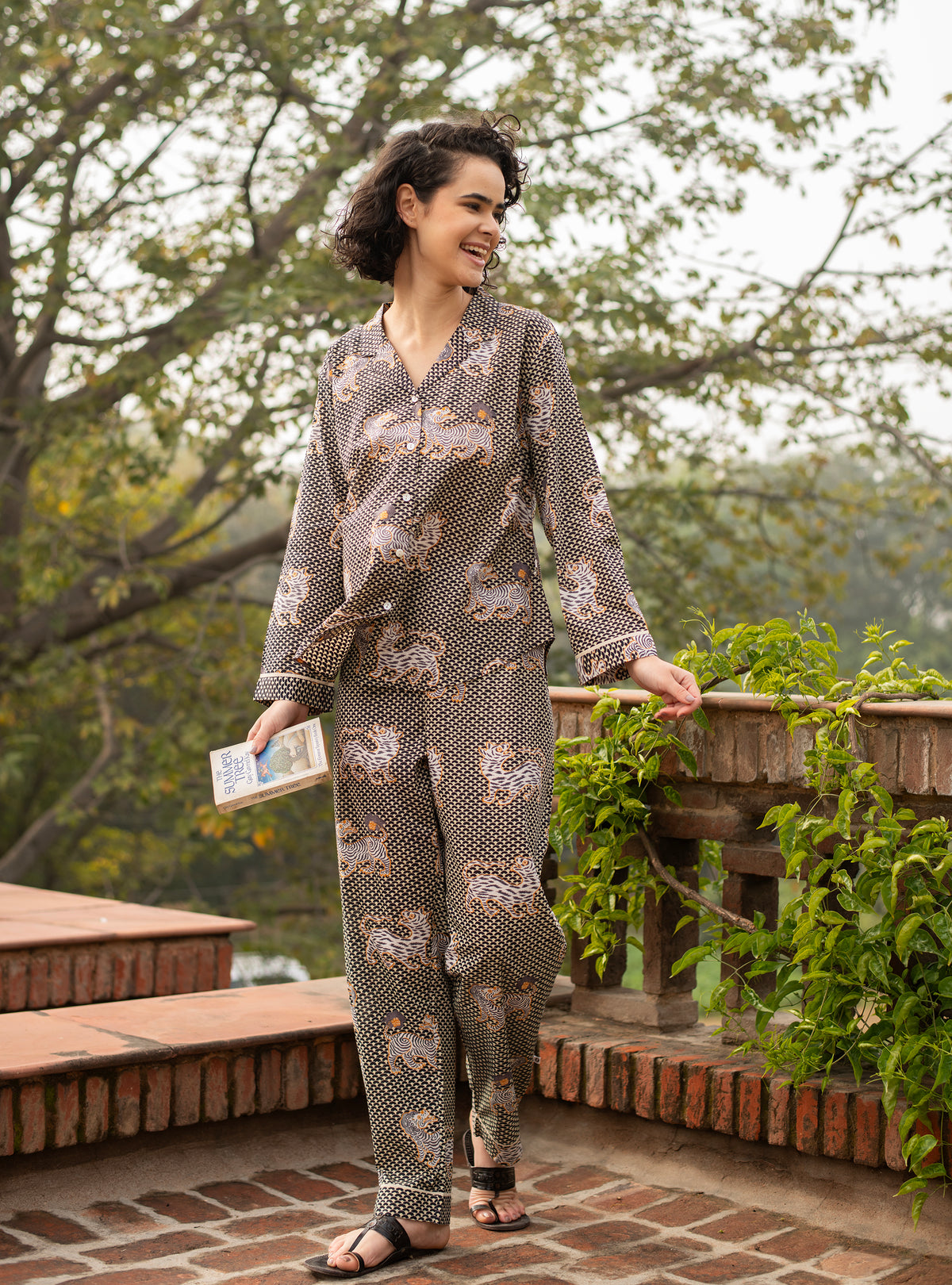 Vanessa PJ Set : Tiger Black Cambric