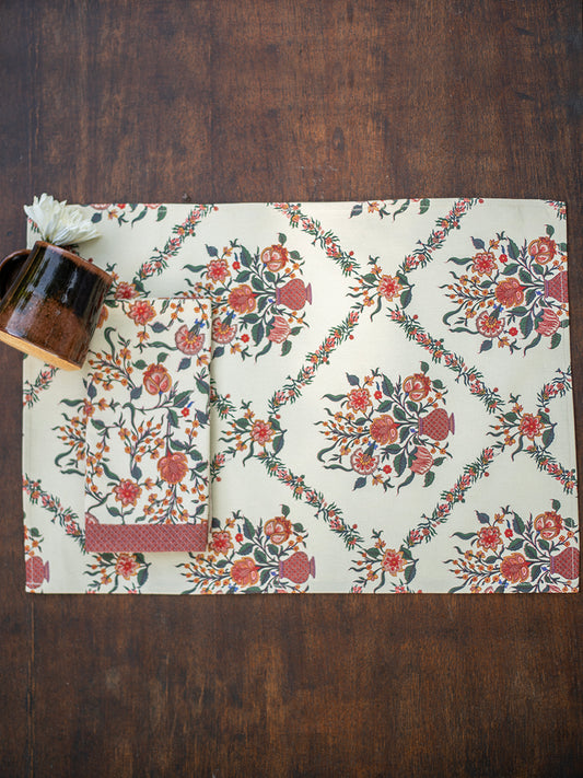 Gamla Printed Placemat Set of 2 : Ivory