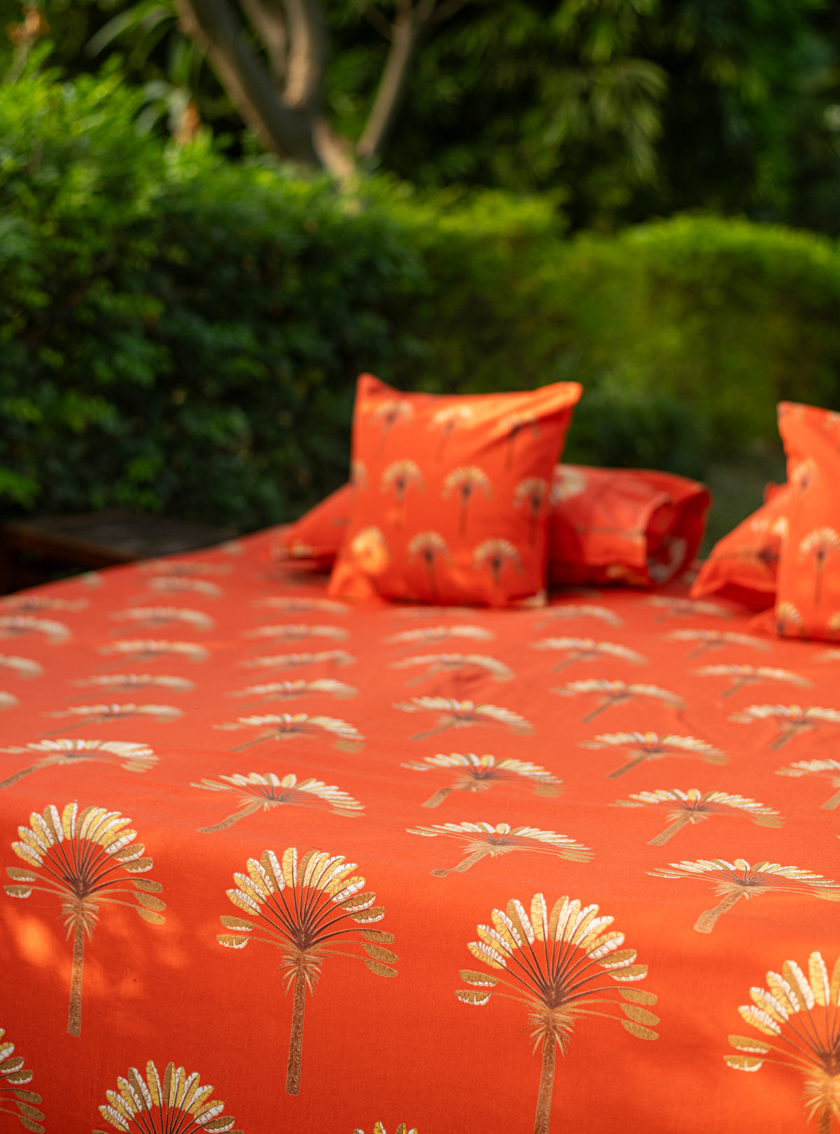 Printed Bed Cover - Beading : Banana Rust Sheeting