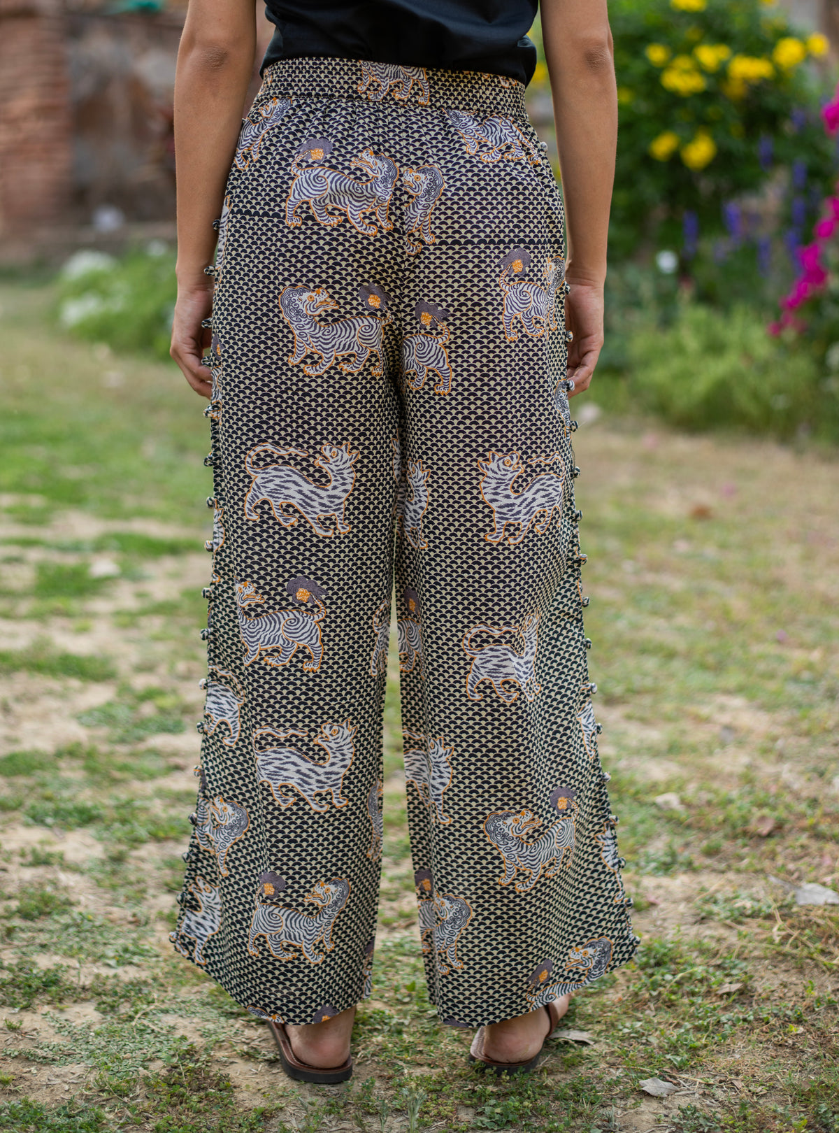 Title Cycle Pant : Tiger Black Cambric