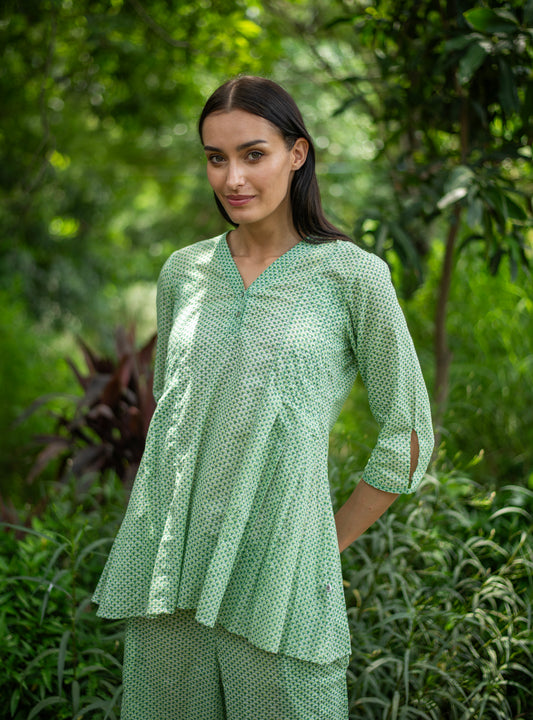 Lydia Top : Scales Green Voile
