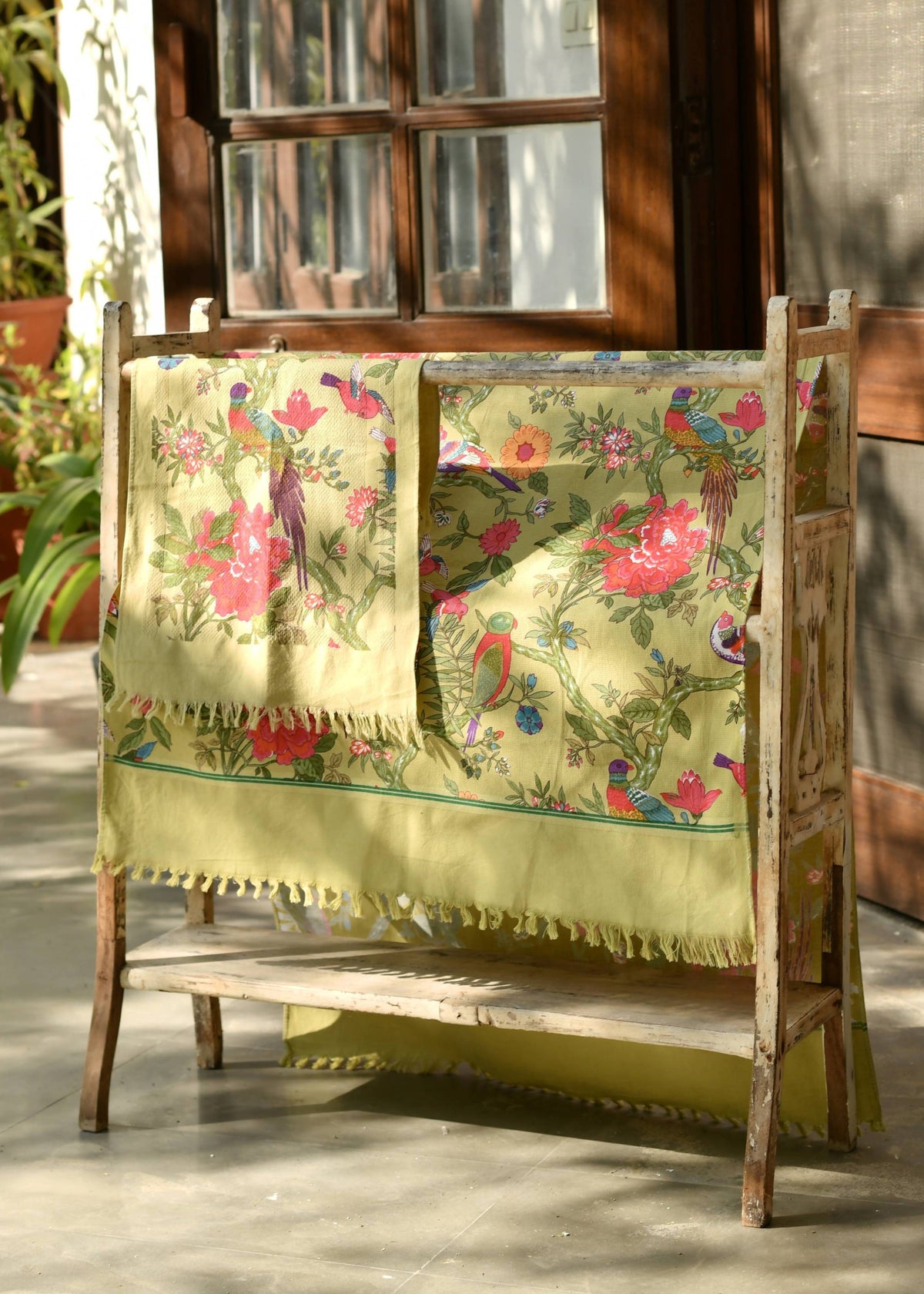 Kerala Bath Towel : Bird  Lime