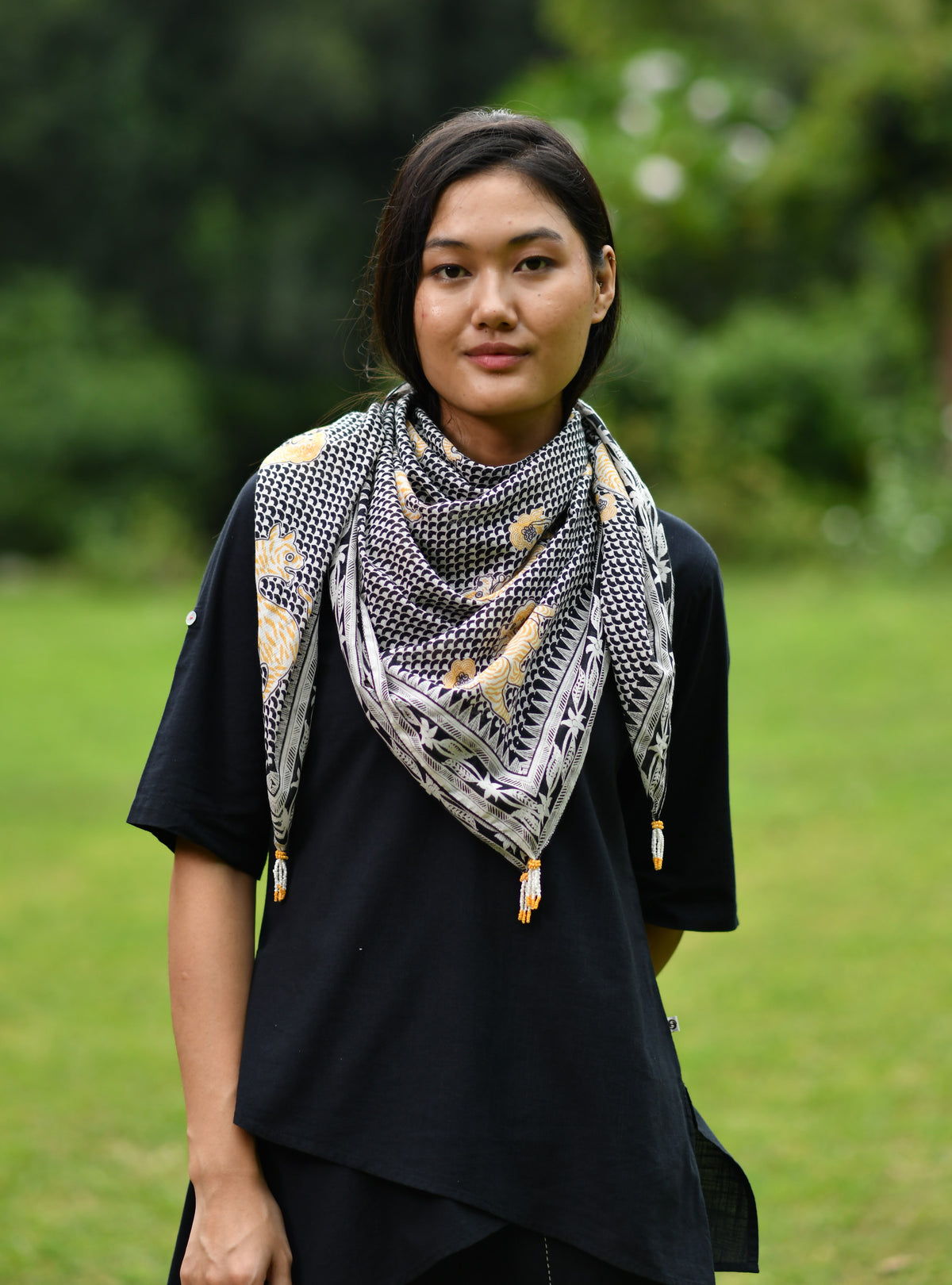 Border Scarf : Tiger Black St Voile