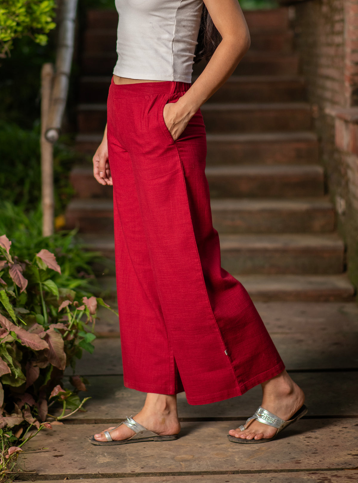 Ellie Pant : Solid Madder Textured