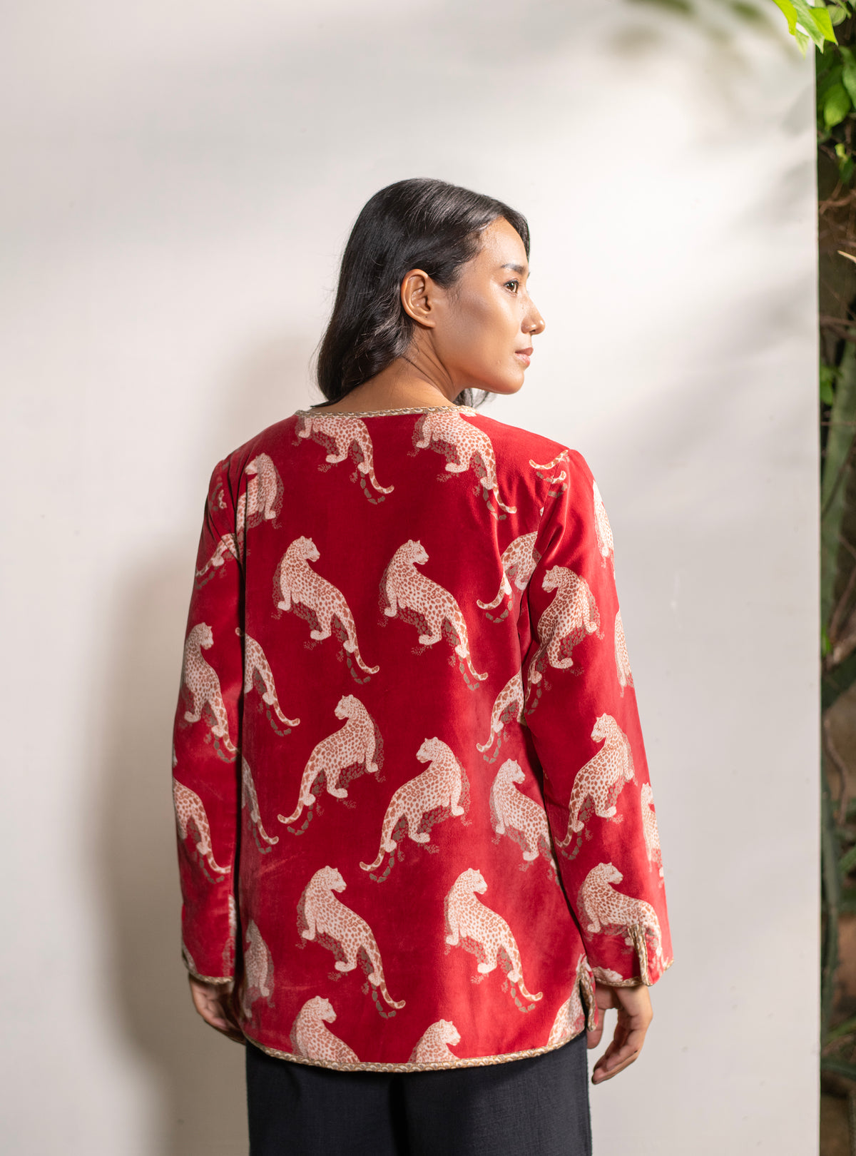 Long Jacket : Leopard Red Velvet