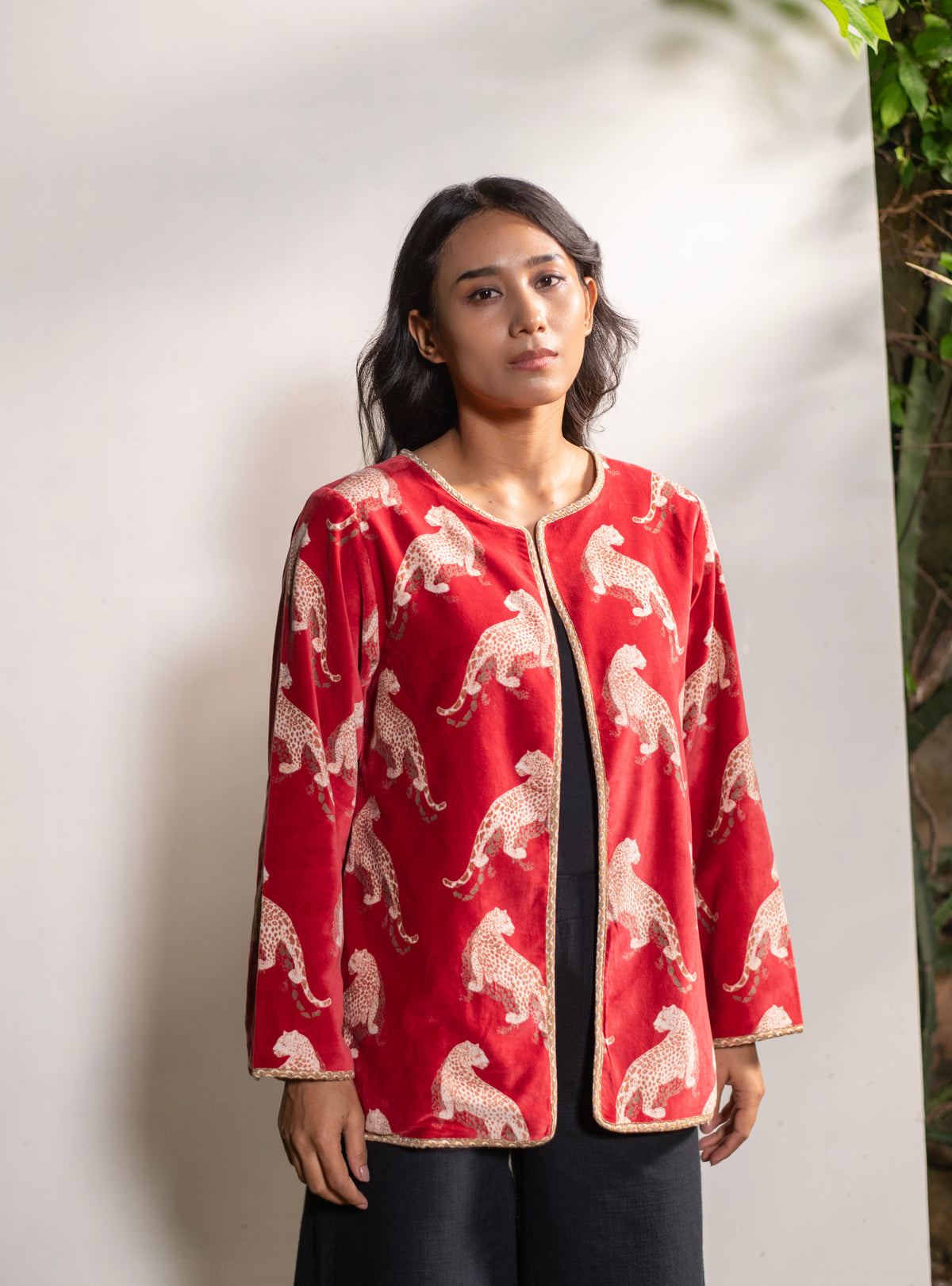 Fitted Jacket : Leopard Red Velvet