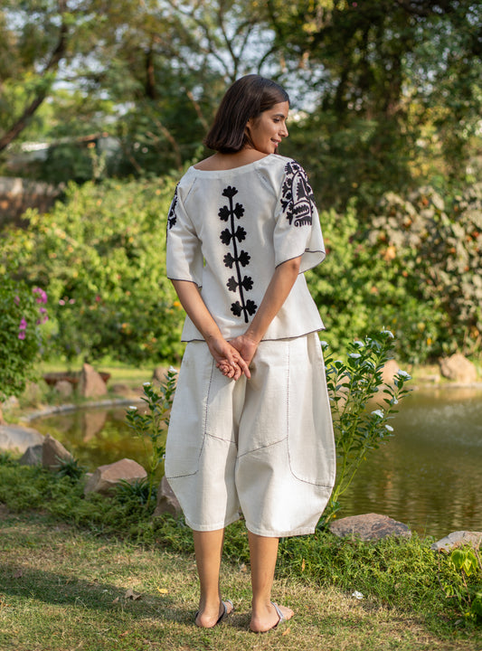 Leisure Pant  : Black Kantha Natural