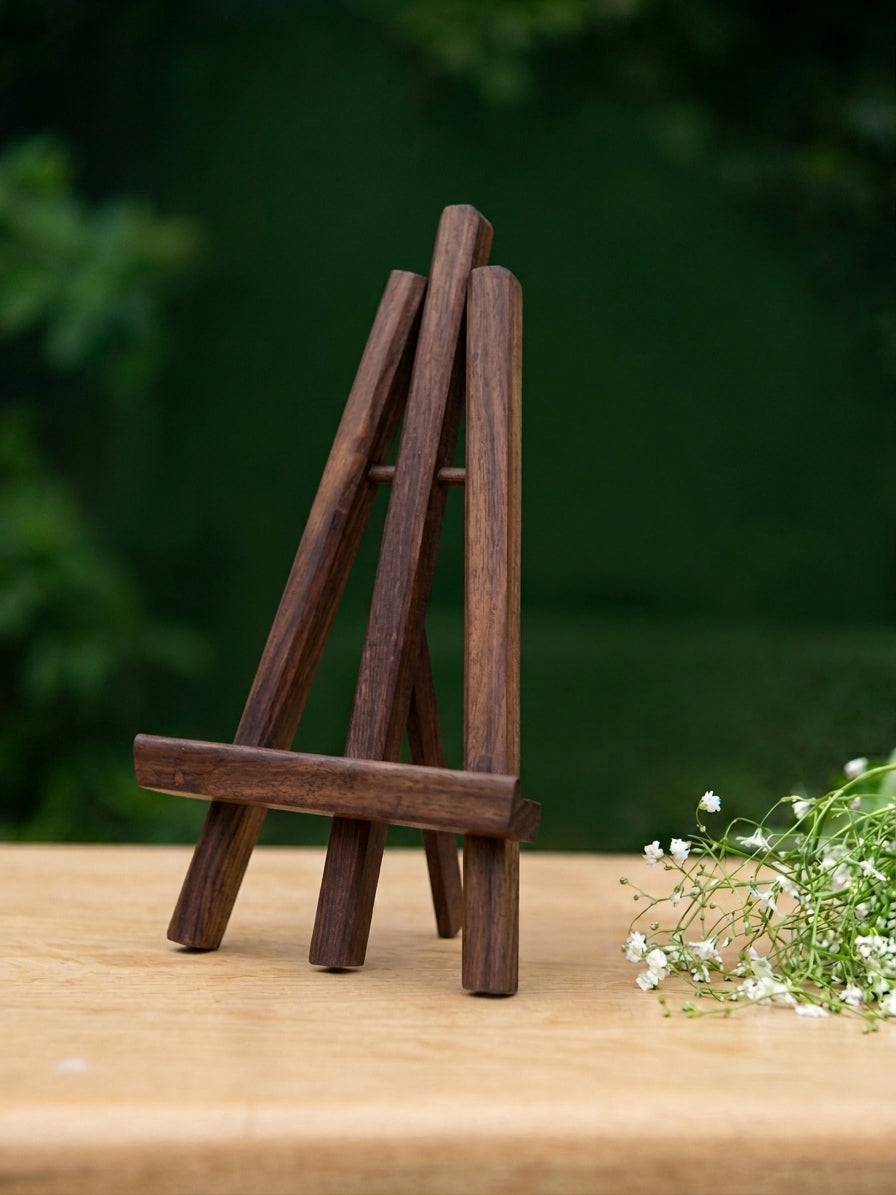 Photo Stand :  Wooden