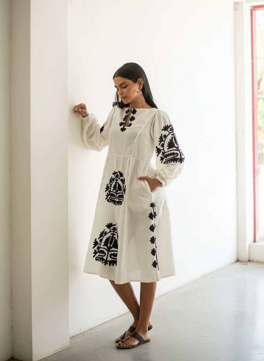 Janis Dress Aari Embroidery  :  Black
