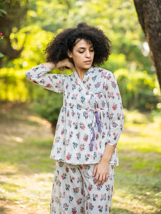 Kedia Top : Toile Cream Voile