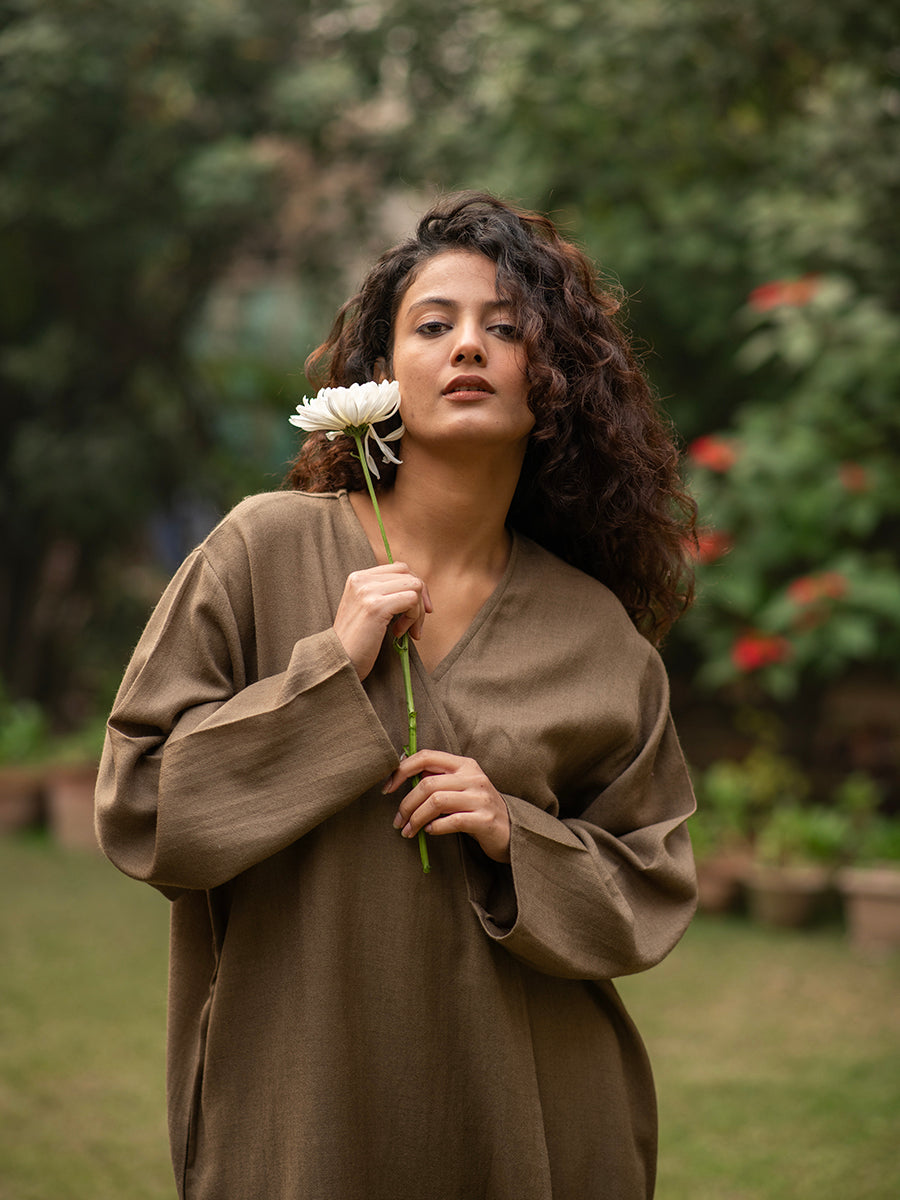 Solid Robe Dress : Khaki