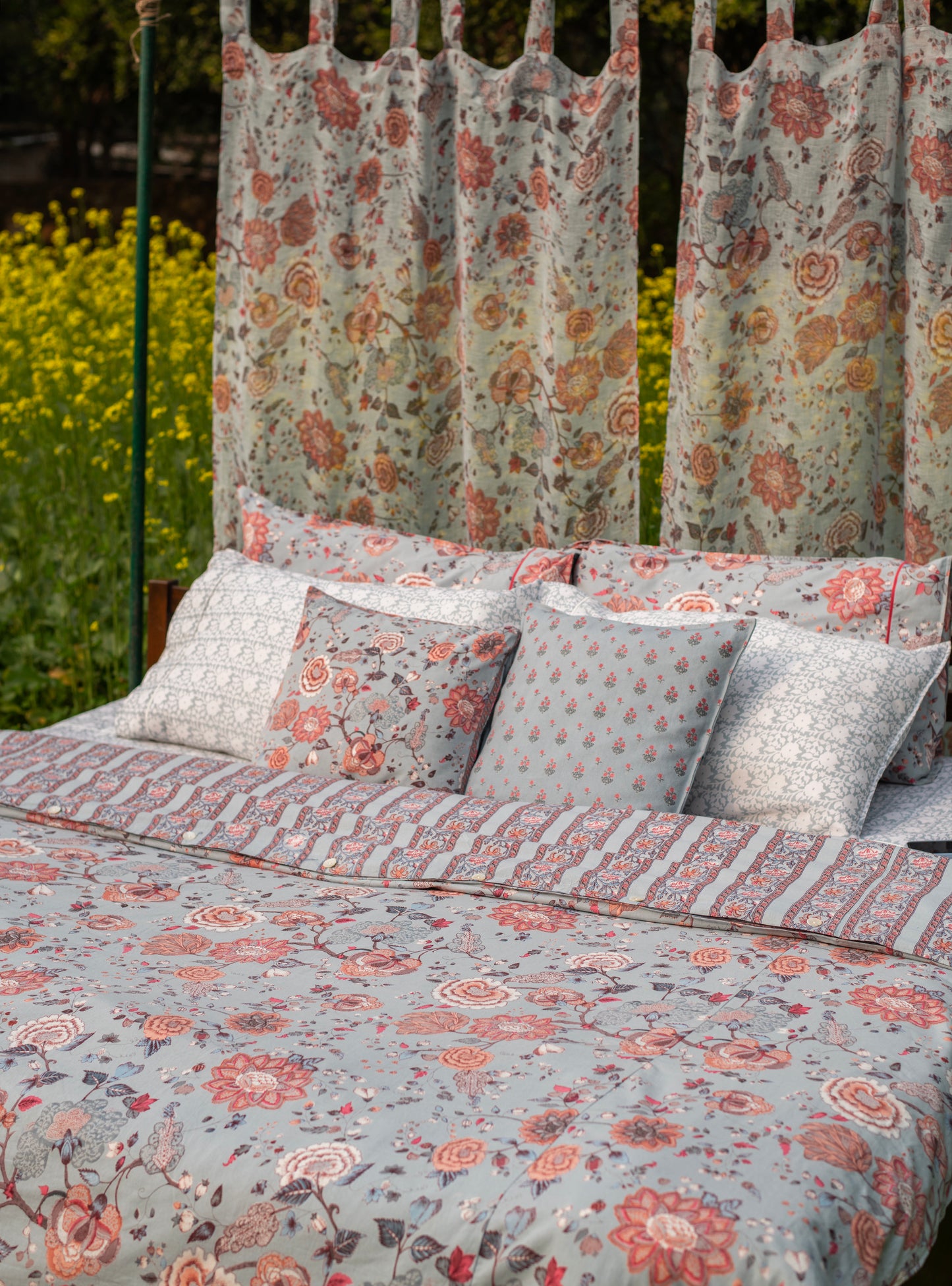 Printed Bed Cover Extra-Border  : Malabar Celeste