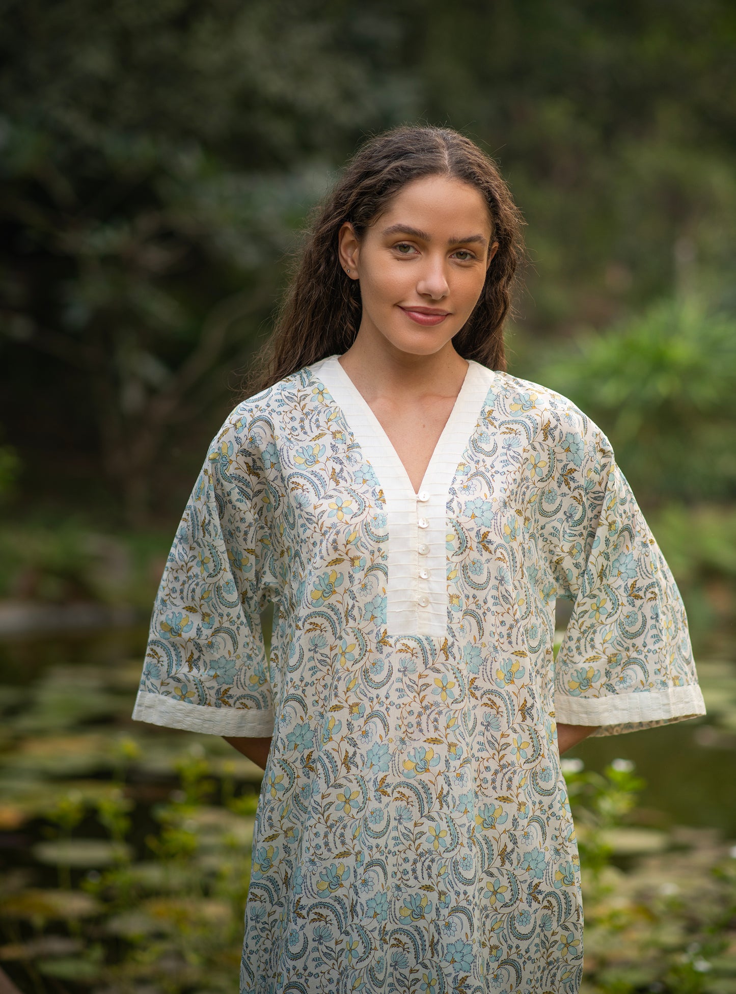 Maya Kaftan : Pulicat Beach Voile
