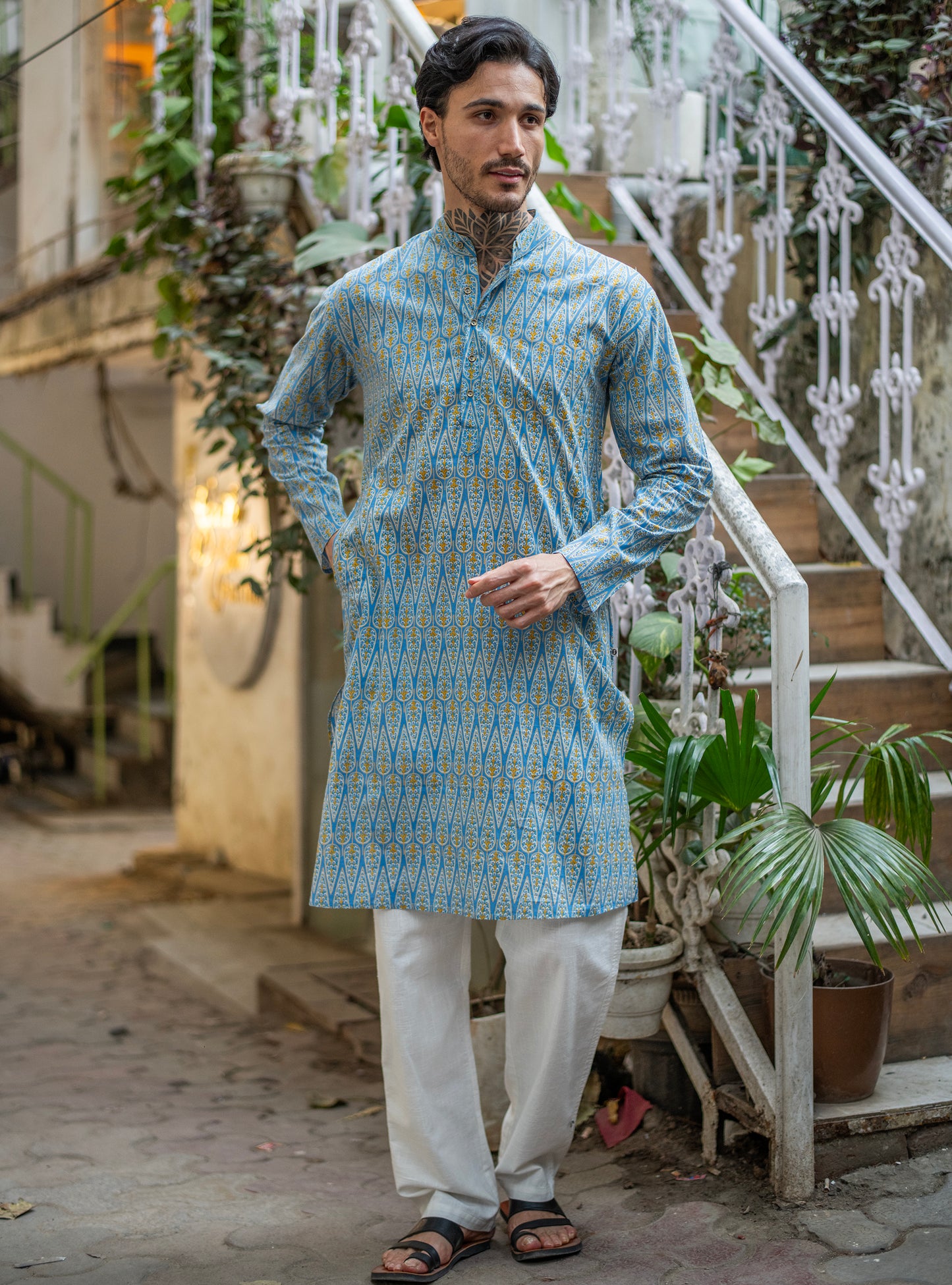 Mens Kurta Long  : Ali Boota Blue