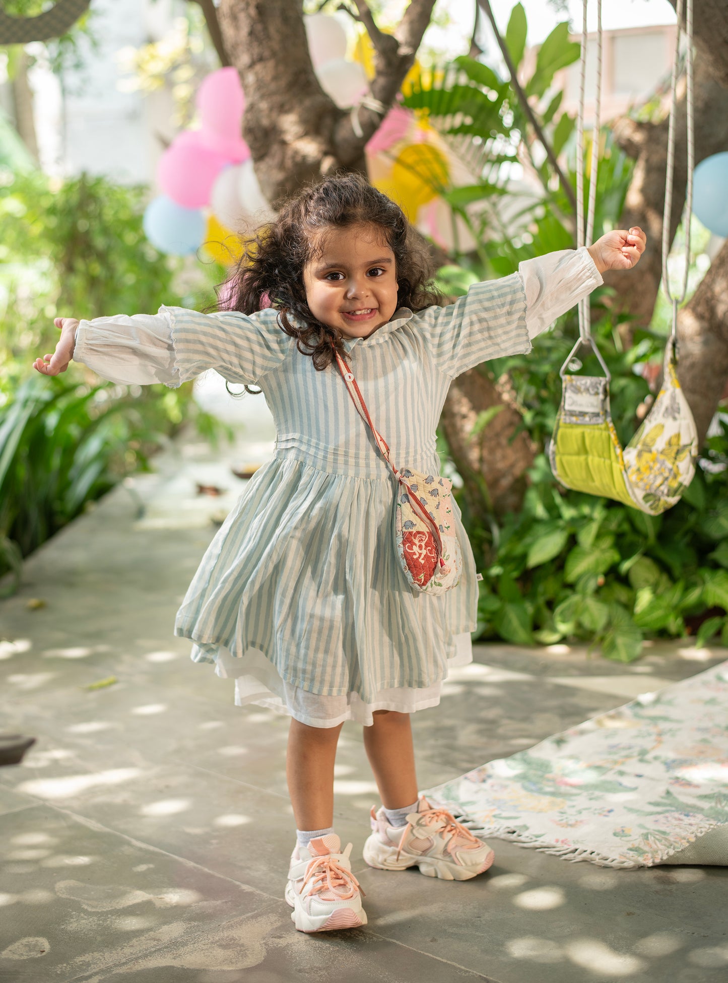 Kids Mio Dress :  Lemur  Blue Voile