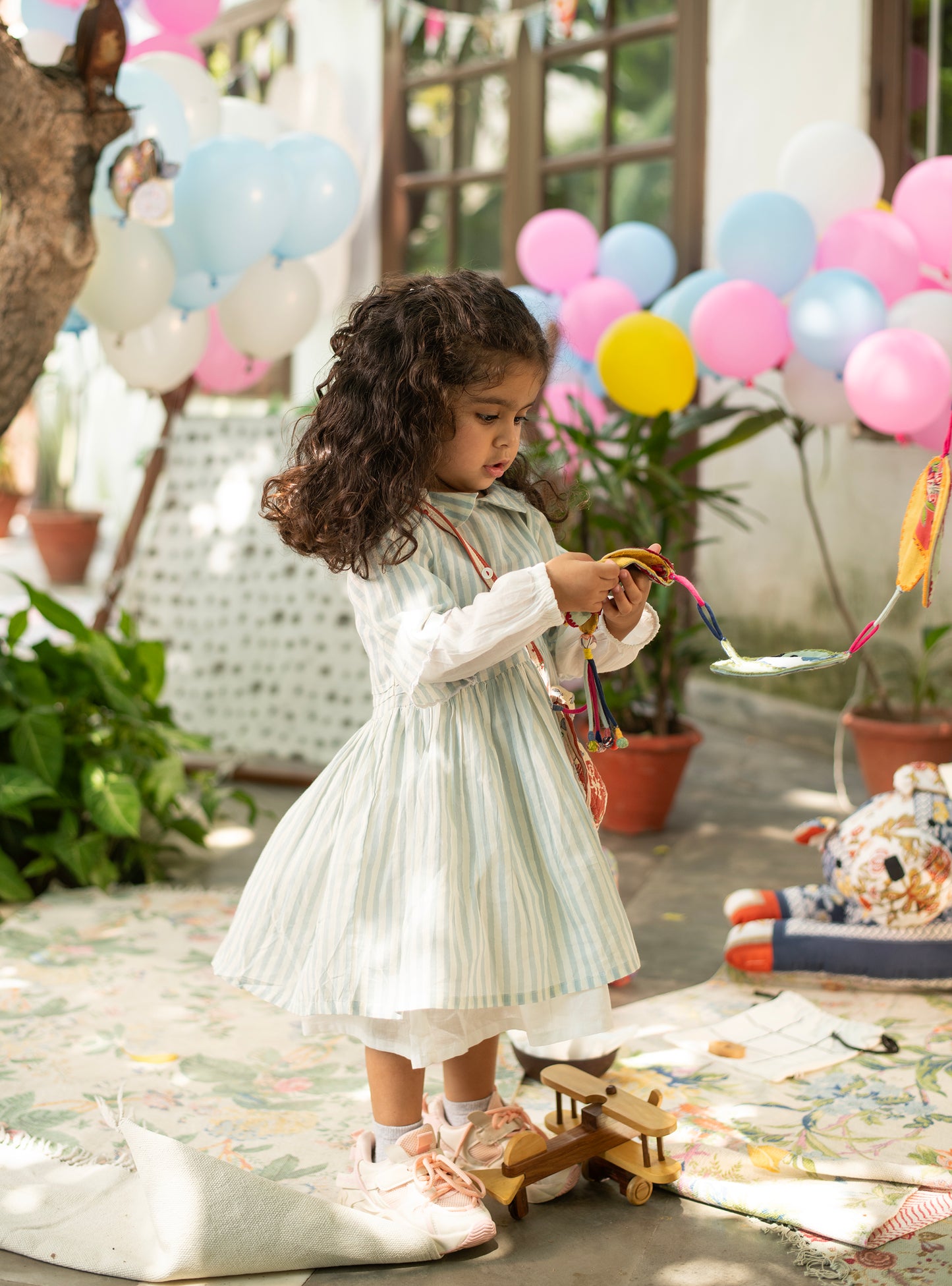 Kids Mio Dress :  Lemur  Blue Voile