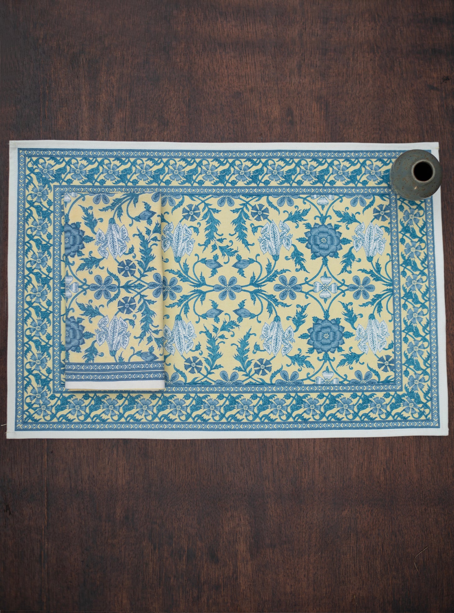 Printed Placemat Set of 2 : Tara Butter Canvas
