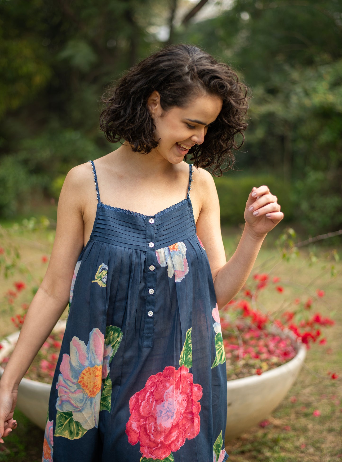 Olivia Nighty  : Madrid Navy Voile