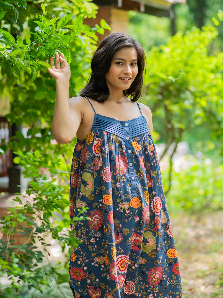 Olivia Nighty : Malabar Neelam Voile