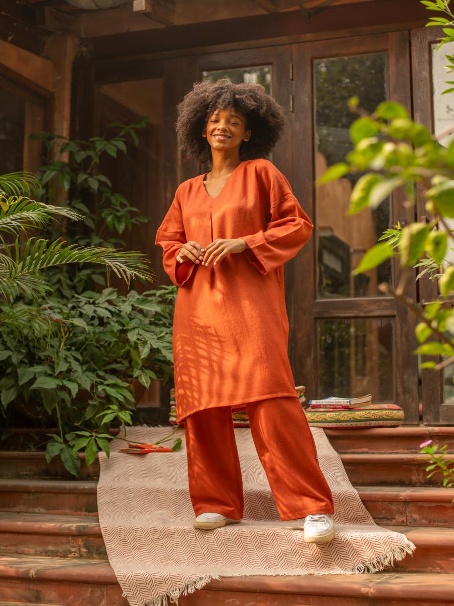 Phiren With Belt : Solid Paprika Twill Wool