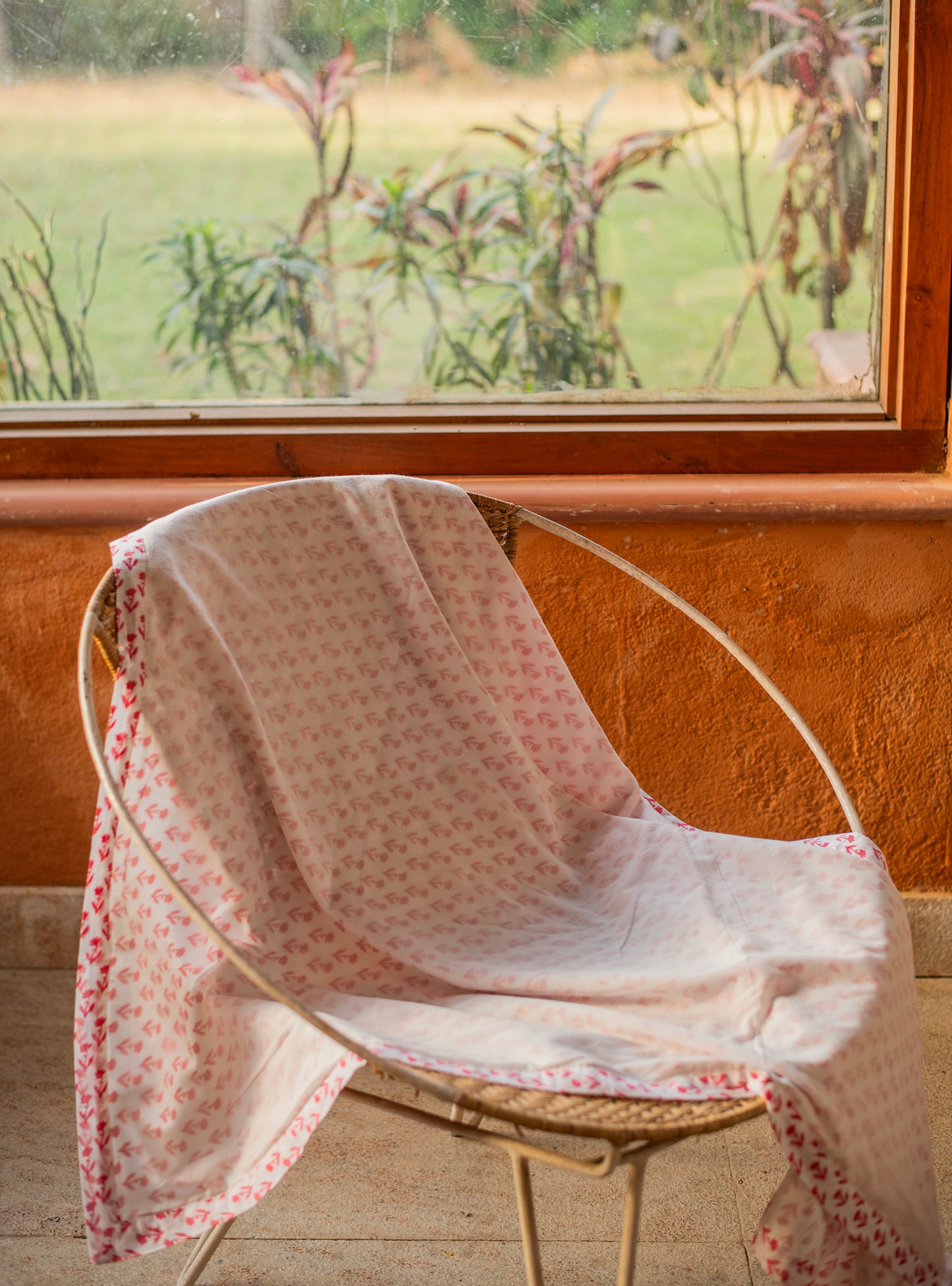 Mehrine Classic Summer Blanket : Pink