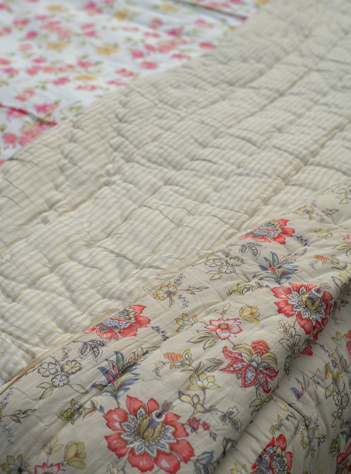 Printed Quilt Reversible : Rio Ivory Voile