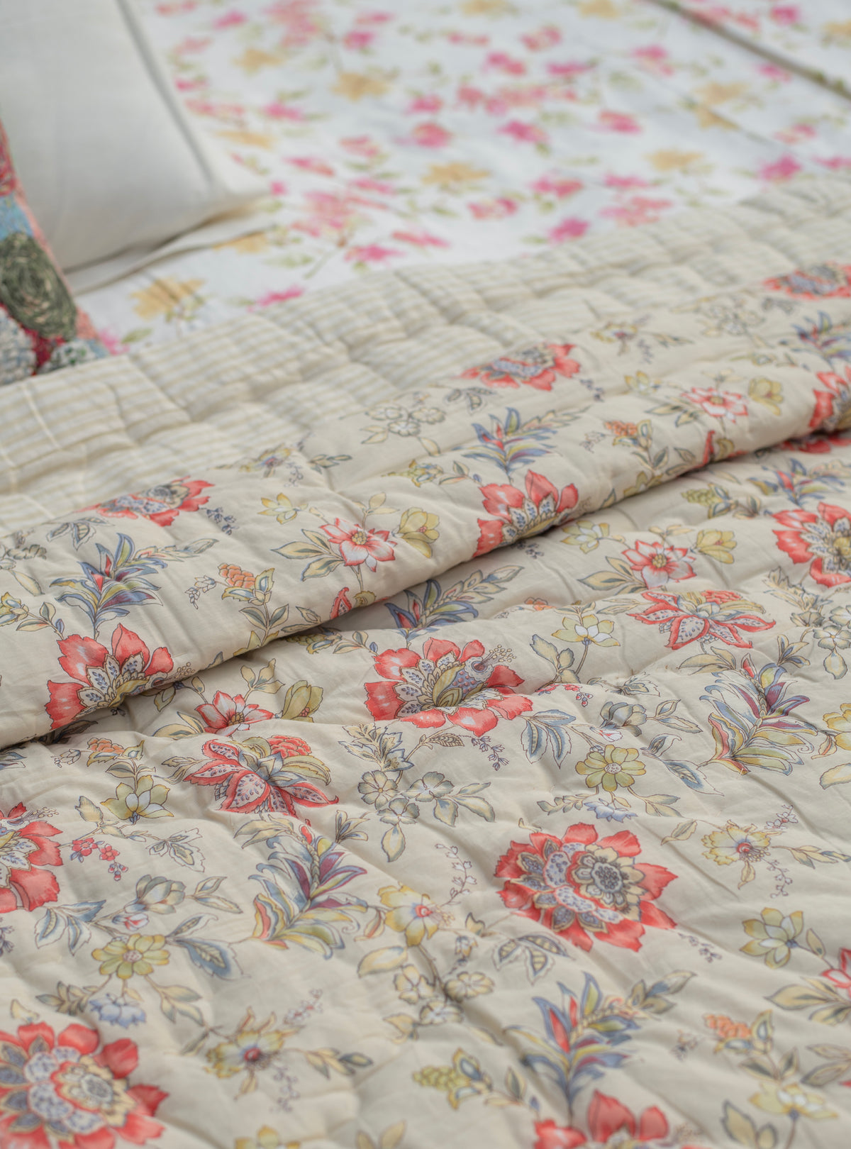 Printed Quilt Reversible : Rio Ivory Voile