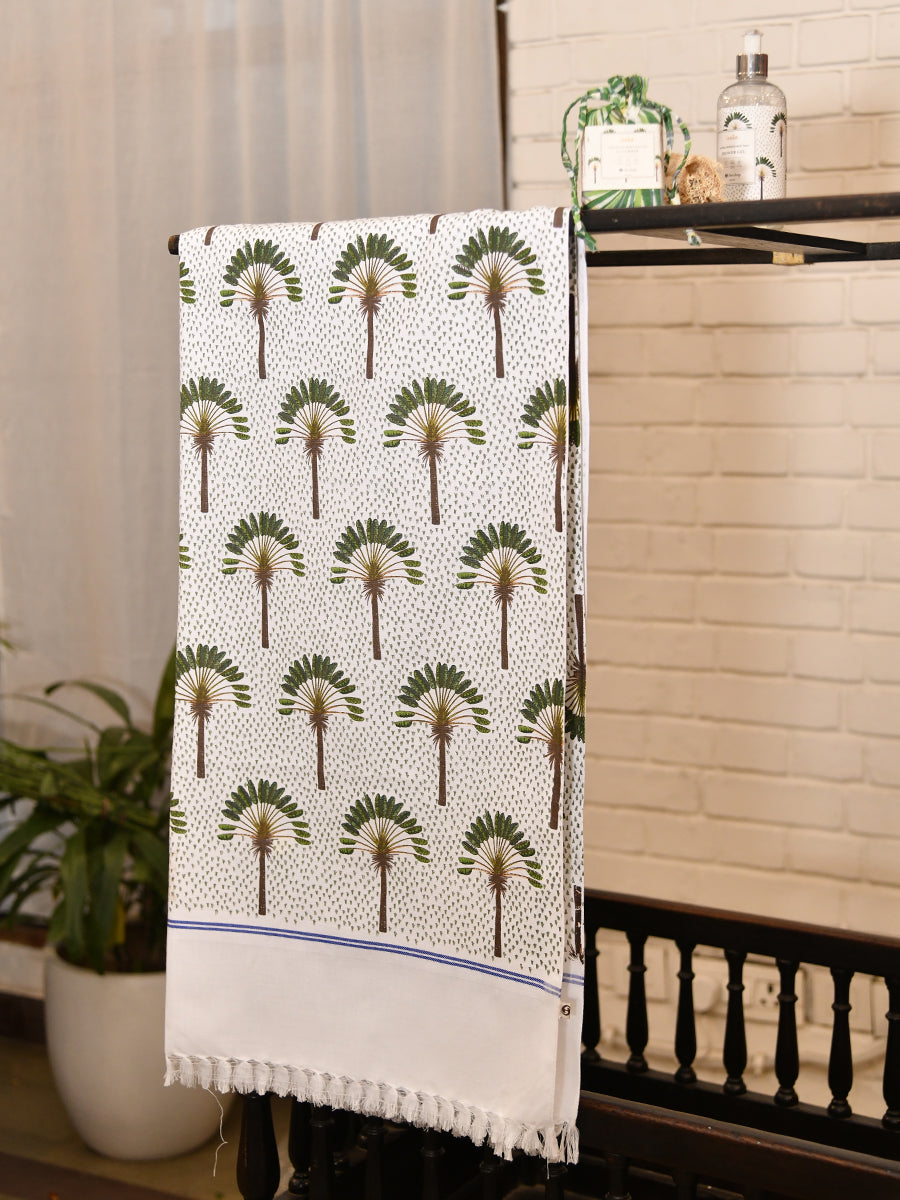 Kerala Hand Towel : Banana Country