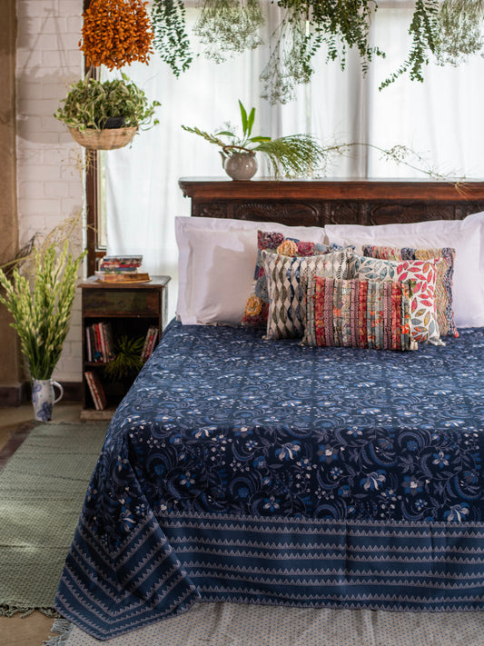 Bed Throw : Pulicat Indigo