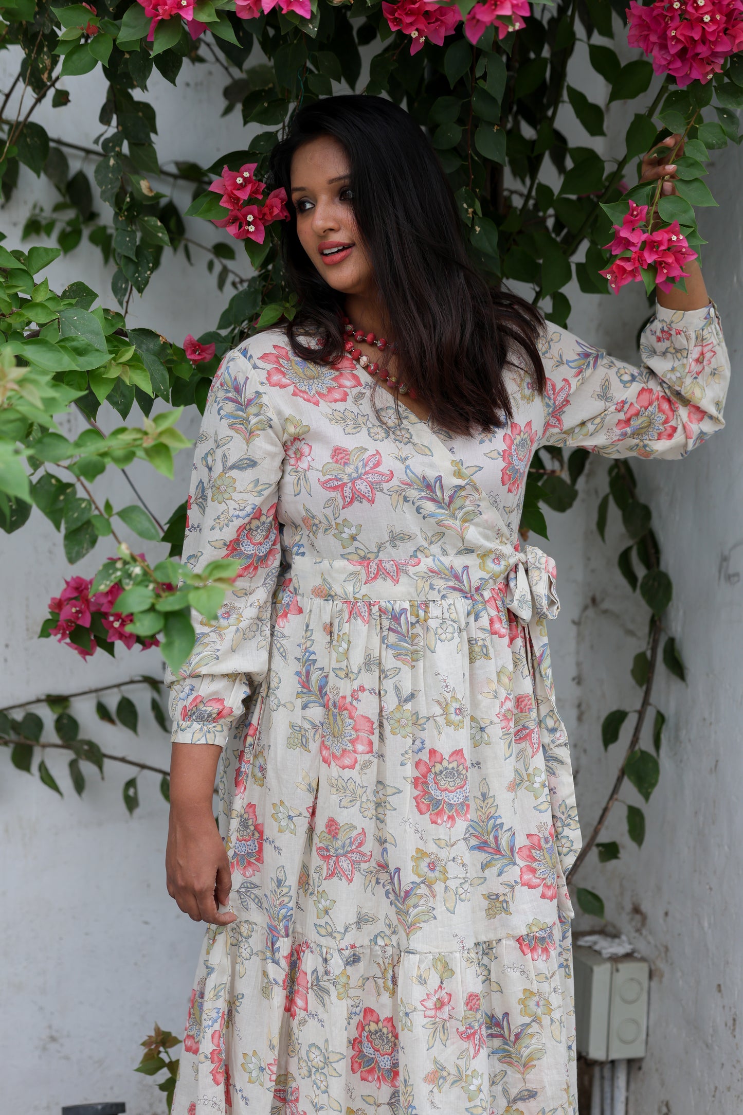 Angrezi Wrap  : Rio Ivory