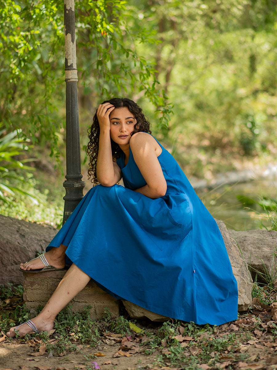 Sandy Dress  : Solid Navy