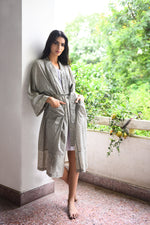 Robe:  Scales Beige Voile