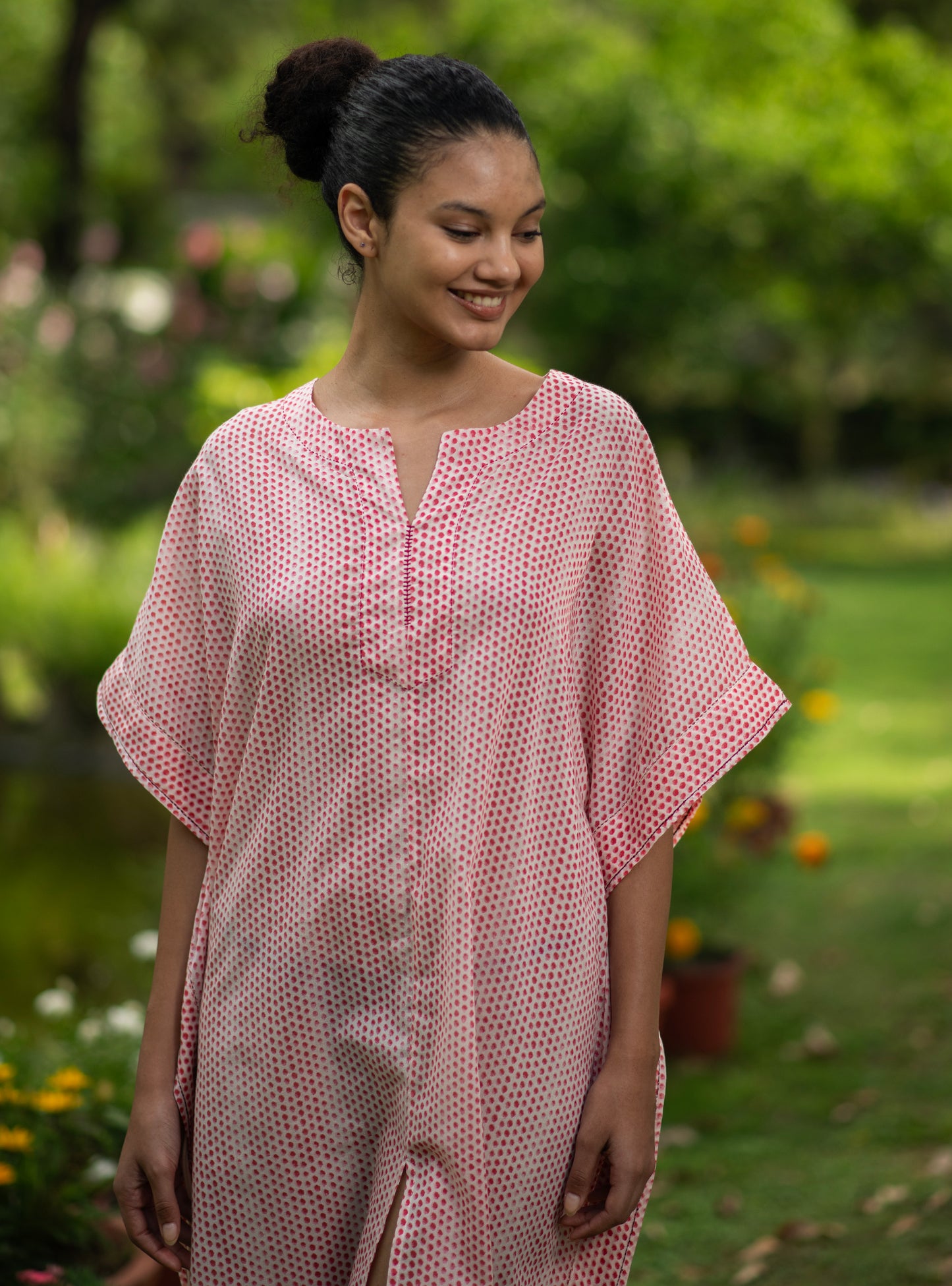 Short Kaftan With Tie :  Laurel Dotty Pink Voile