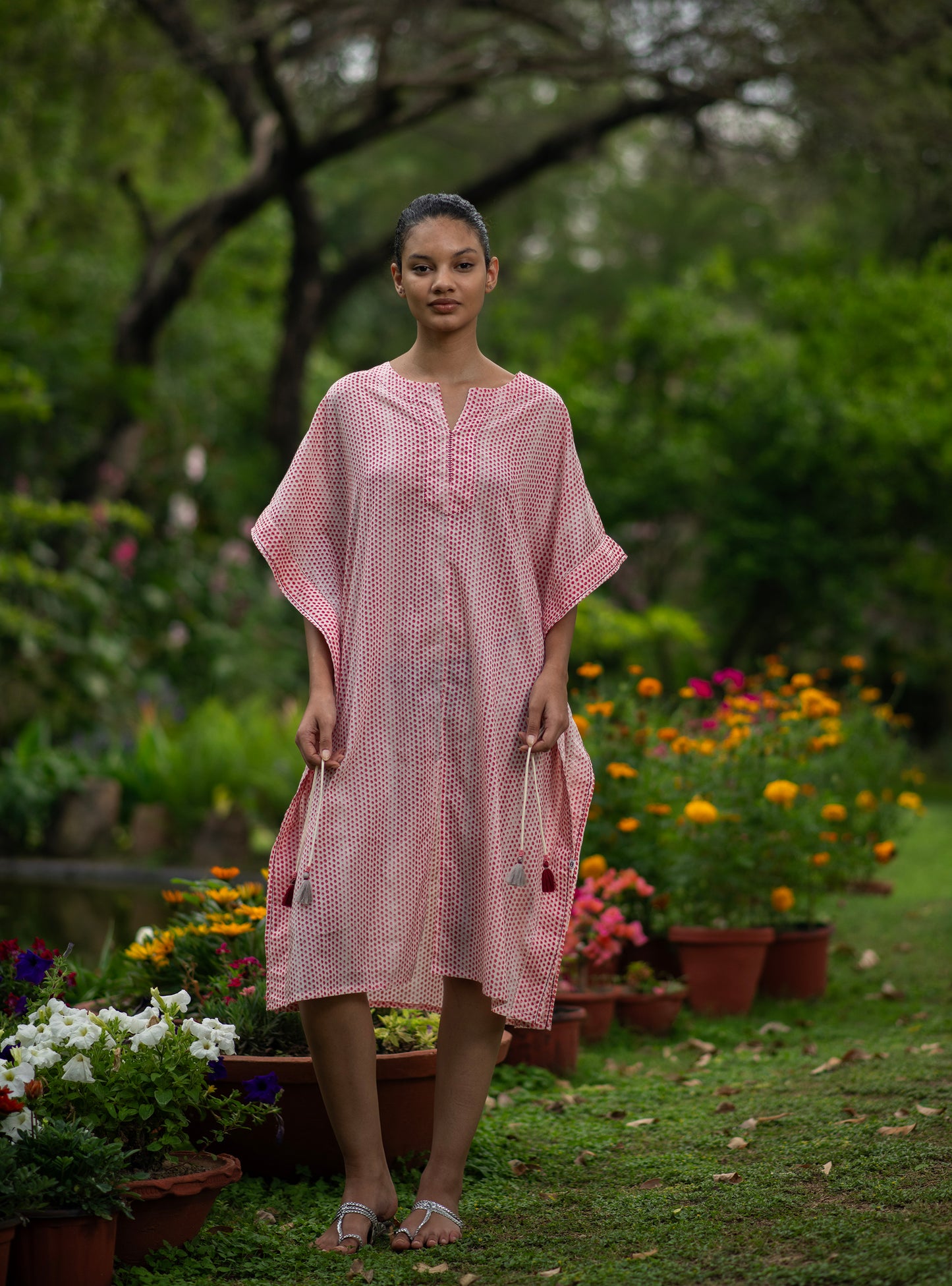 Short Kaftan With Tie :  Laurel Dotty Pink Voile