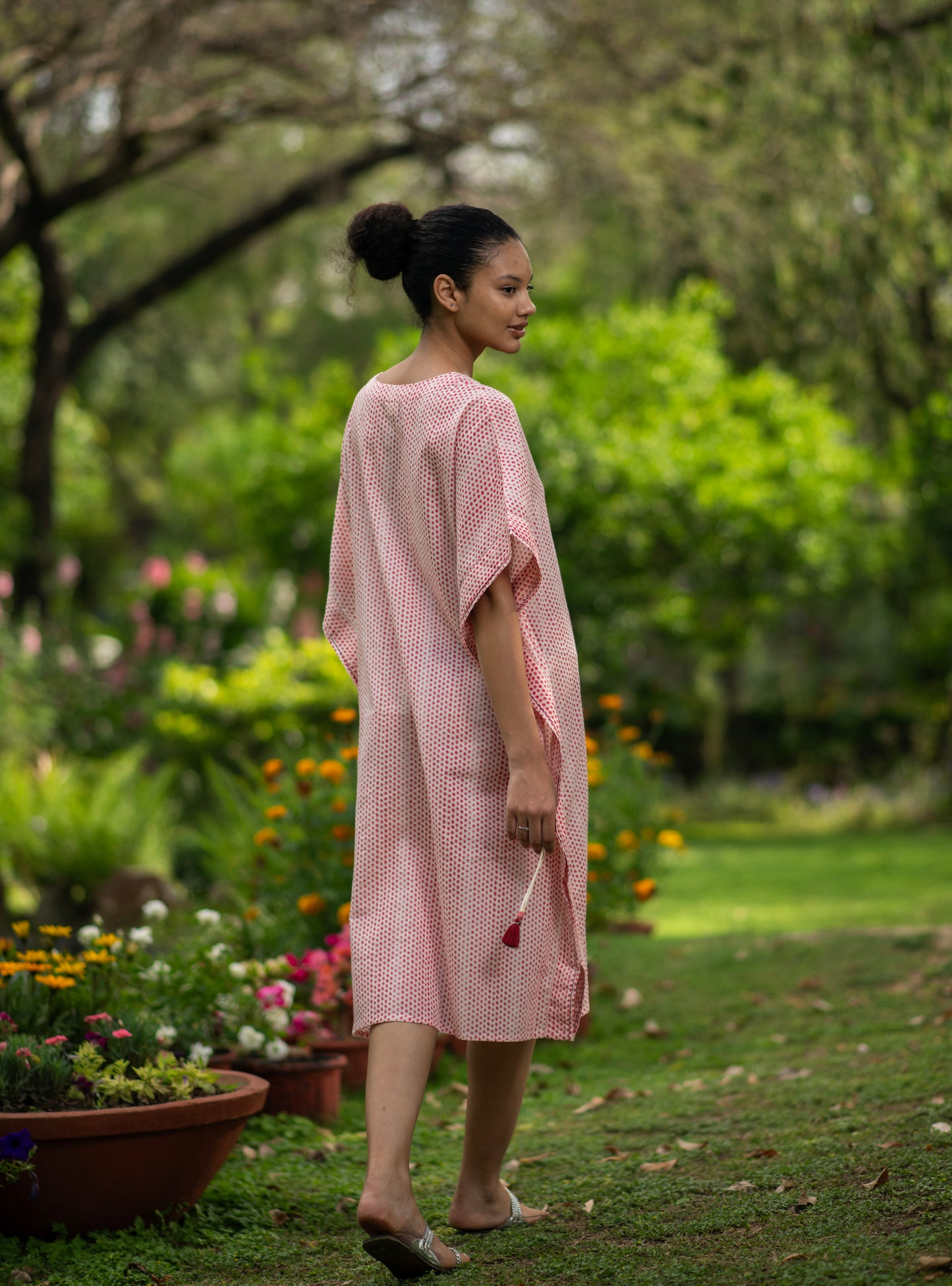 Short Kaftan With Tie :  Laurel Dotty Pink Voile