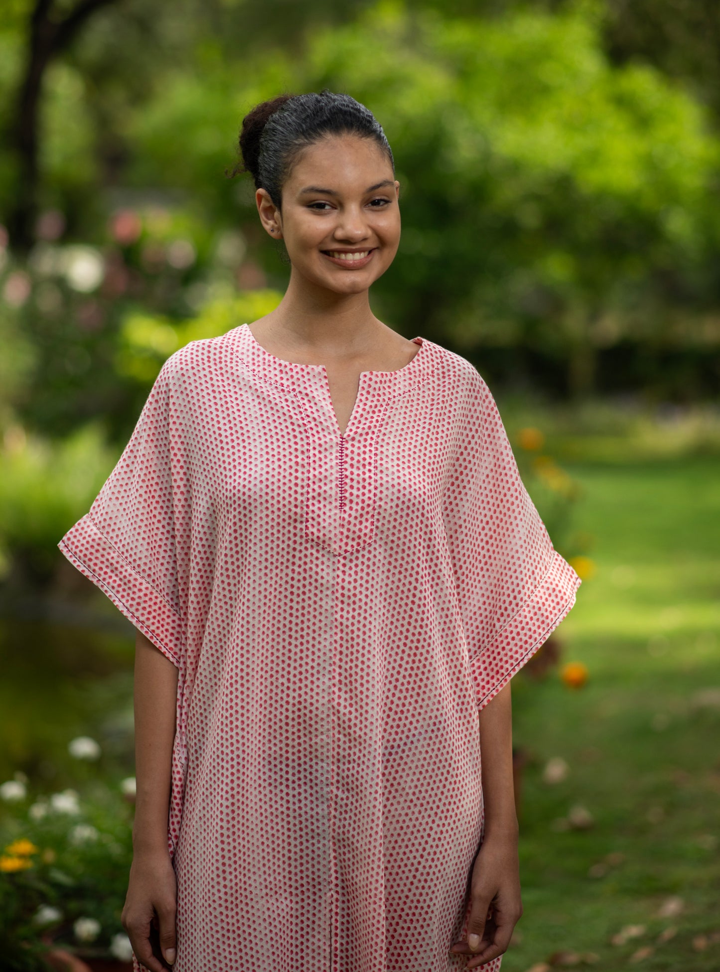 Short Kaftan With Tie :  Laurel Dotty Pink Voile