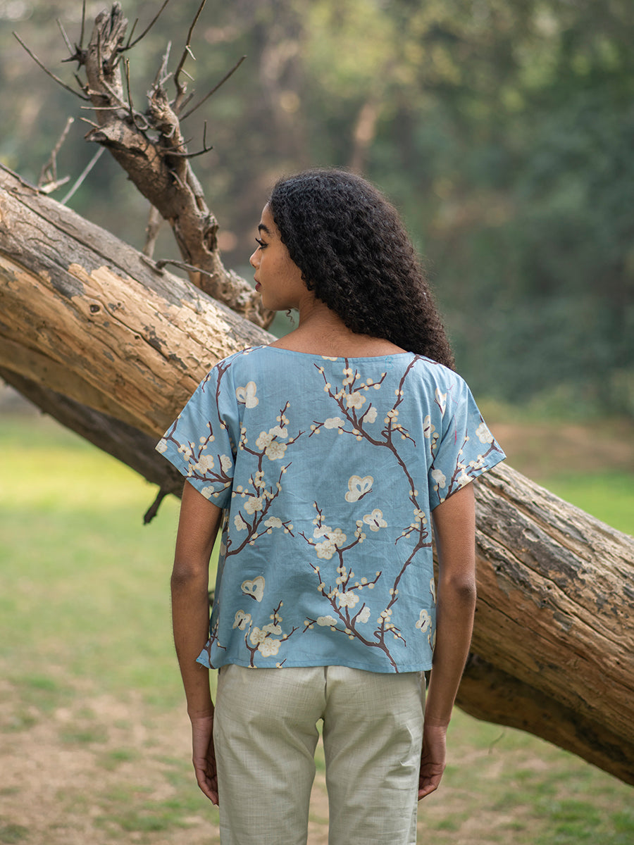 Square Top : Sakura Blue Voile