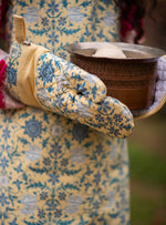 Printed Oven Mitt : Tara Butter Canvas