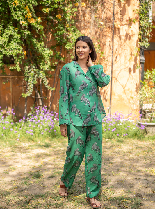 Vanessa PJ Set Leopard : Green Voile
