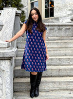 Joanne Dress : Agni Navy Velvet