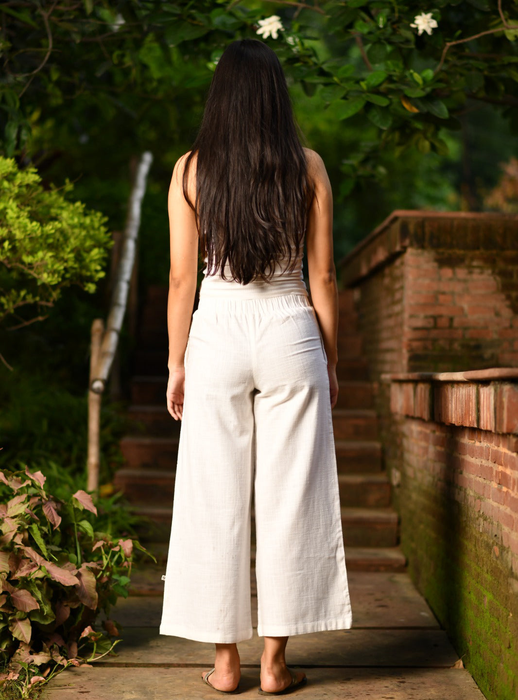 Ellie Pant : Solid White Textured